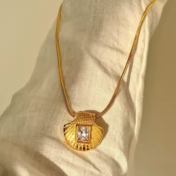 Seashell Serenade Necklace