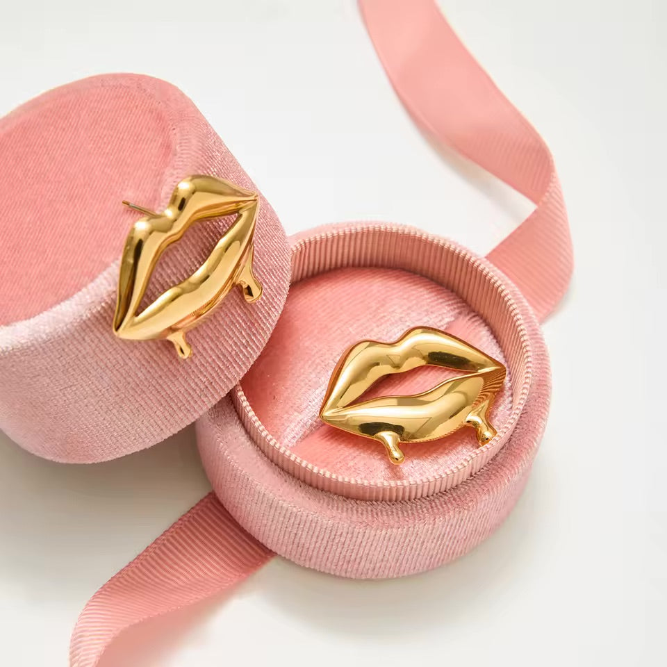 Melted Lips Earrings