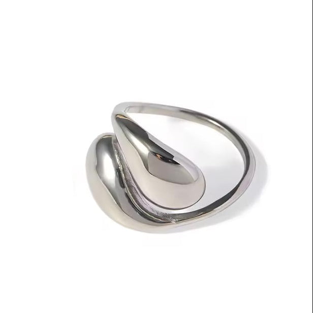 Echo Curve Ring
